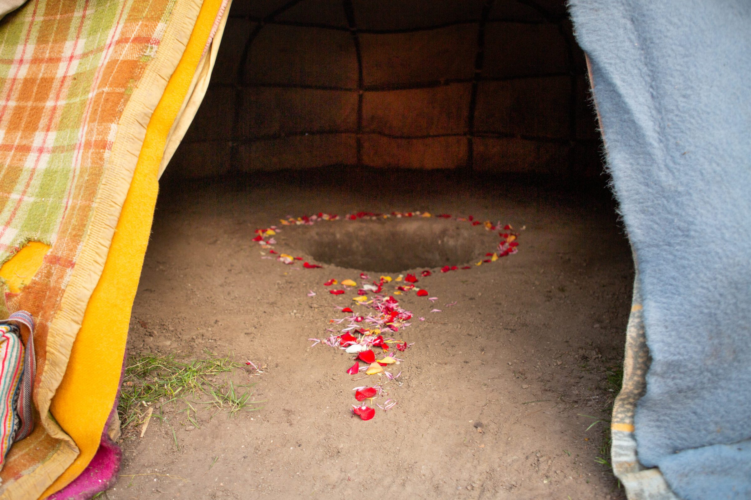 sweatlodgestonepitflowers